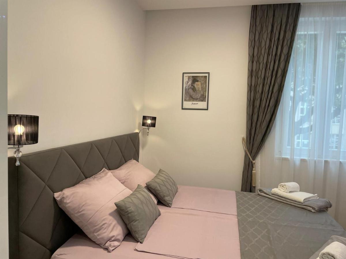 Apartament In The Center