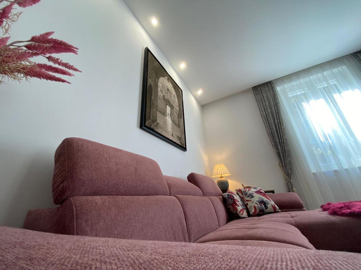 Apartament In The Center