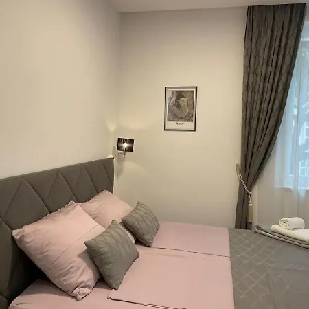 Apartment In The City Center Split Exterior photo